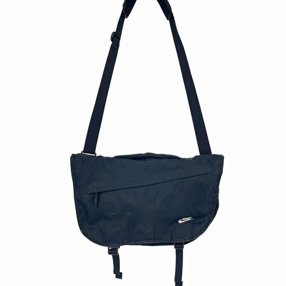 Nike Black Messenger Crossbody Bag Adjustable Strap Laptop School Travel 18in